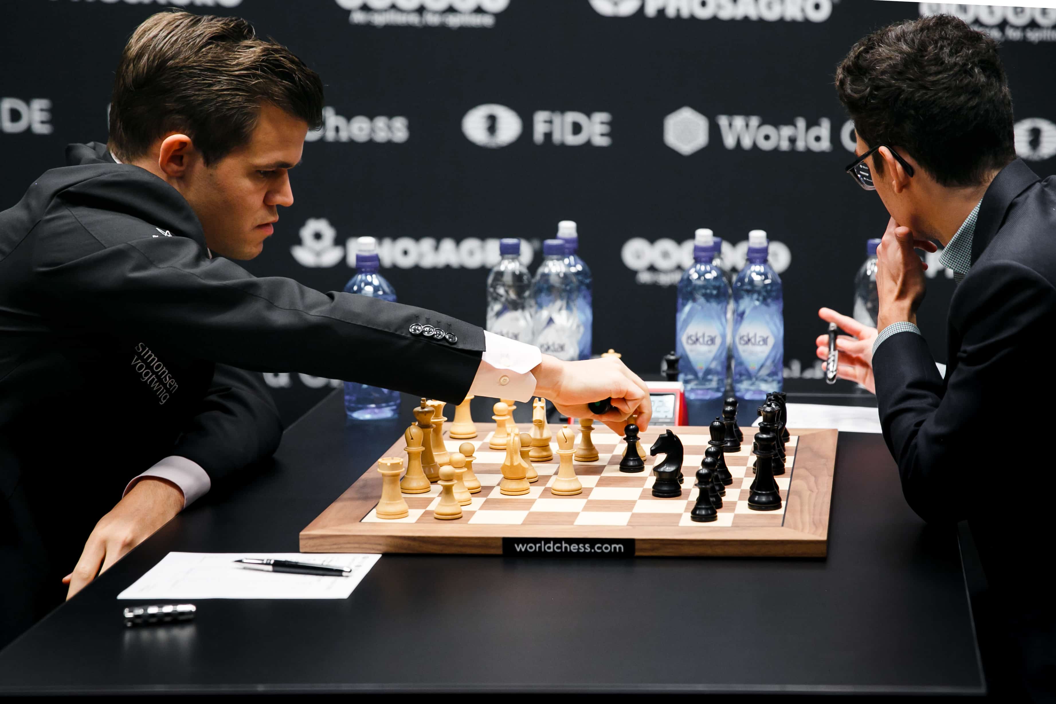 Magnus Carlsen Vs Fabiano Caruana, Game 7