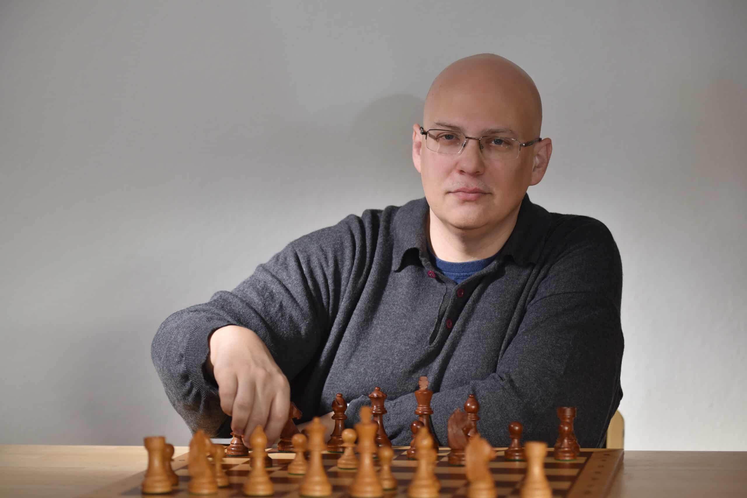 IM Christof Sielecki Keep it Simple 1.d4 New In Chess November 2019 